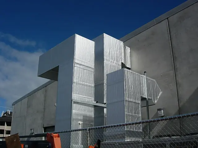 Aluminium foil-faced insulation for ducts and pipes - Farjallah